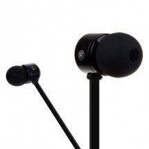 Betron 750s Earphones