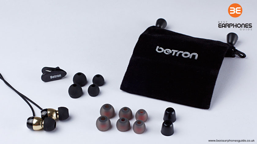 Betron GLD60 in ear headphones - Complete Set